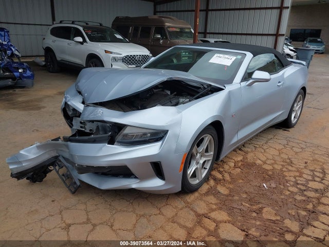 Chevrolet Camaro 1lt 2018 1G1FB3DX1J0122230 Image 2