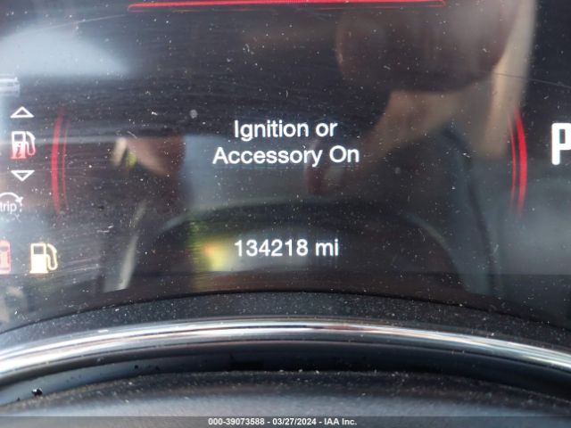 1C4RDHAG6JC226579 Dodge Durango Sxt Rwd