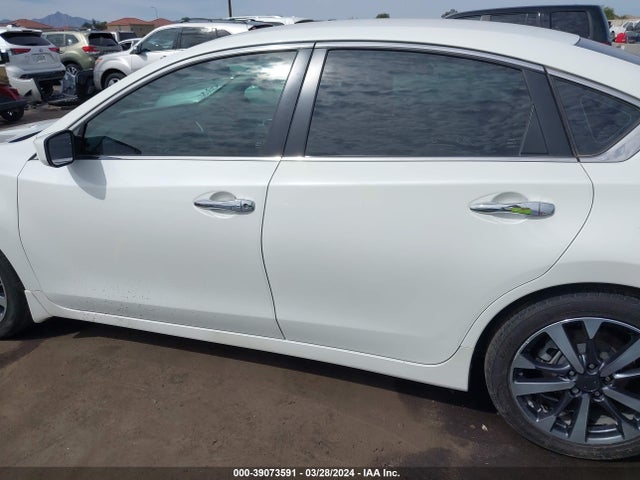 Nissan Altima 2.5 Sr 2017 1N4AL3AP1HN315869 Image 14