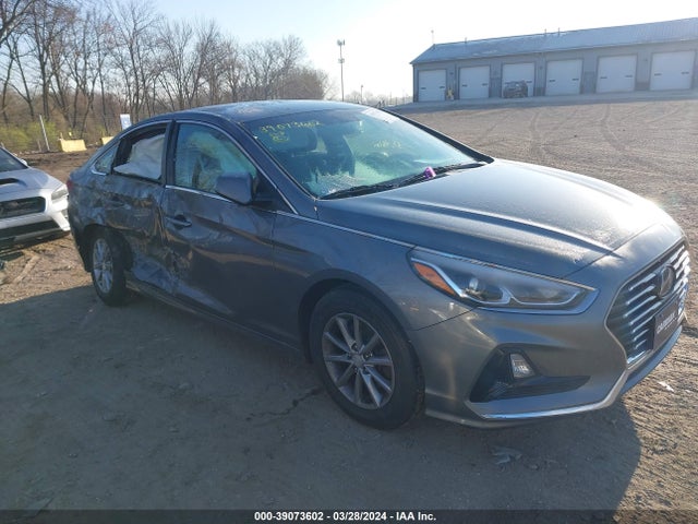 Hyundai SONATA SE 2019 5NPE24AF7KH783897 Image 17