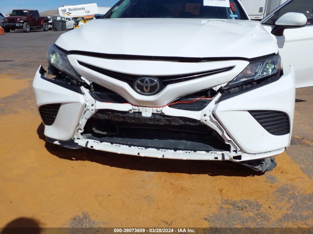 Toyota CAMRY SE 2018 4T1B11HK7JU641945 Image 6