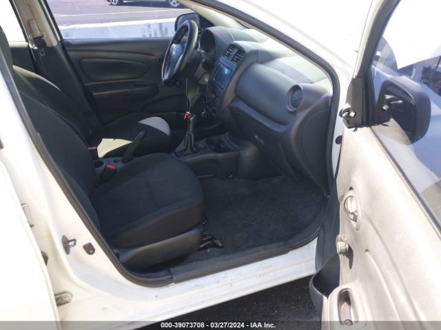 3N1CN7AP1FL807256 Nissan Versa 1.6 S