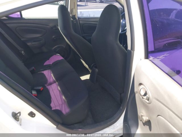 3N1CN7AP1FL807256 Nissan Versa 1.6 S