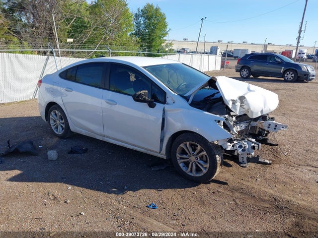 Chevrolet CRUZE LS 2019 1G1BC5SM7K7108678 головне зображення
