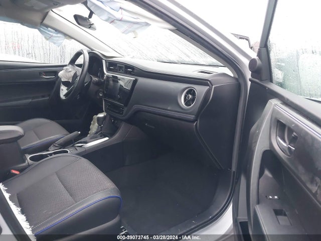 Toyota COROLLA SE 2018 2T1BURHE2JC013017 Image 5