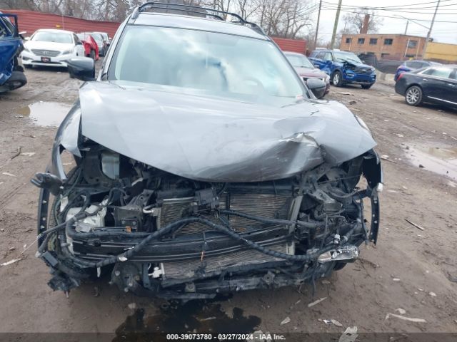 5N1AT2MV5JC756822 Nissan ROGUE SV