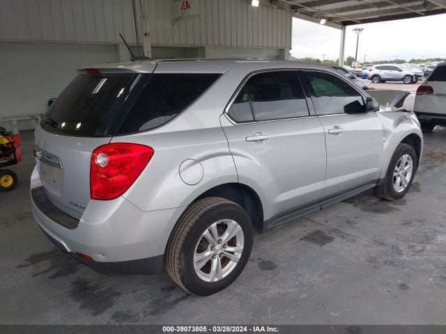Chevrolet EQUINOX LS 2015 2GNALAEK8F6436954 Image 4