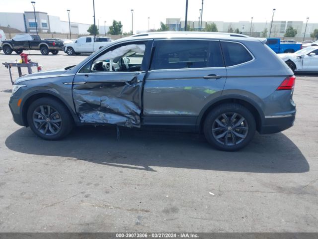3VV3B7AXXNM128747 Volkswagen Tiguan 2.0t Se