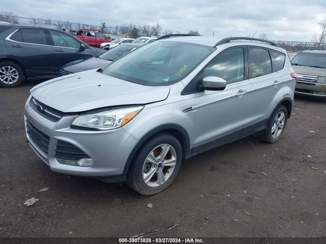 Ford ESCAPE SE 2016 1FMCU9GX4GUB22237 Image 2