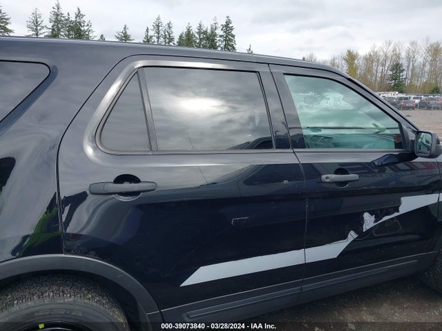 Ford Police Interceptor Utility 2019 1FM5K8AR8KGB15771 Image 13