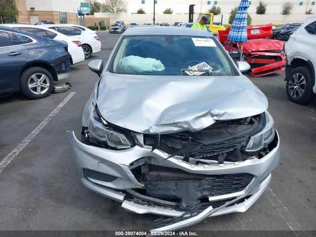 Chevrolet Cruze Ls Auto 2018 1G1BC5SMXJ7203265 Image 6