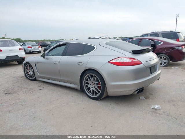 2010 PORSCHE PANAMERA WP0AC2A73AL090747 Photo 2