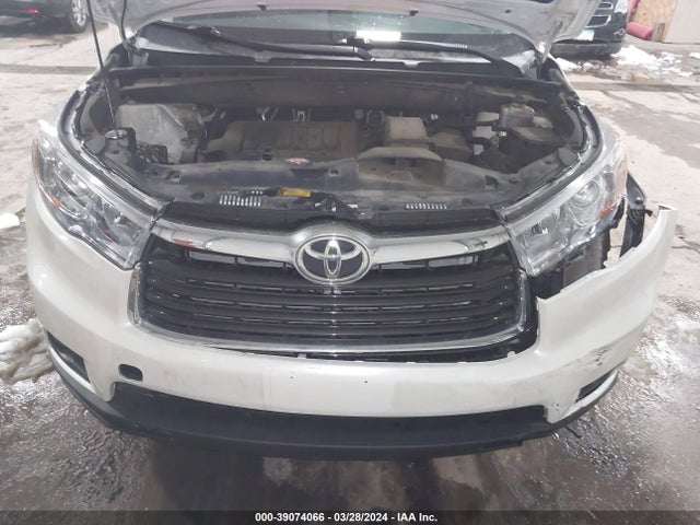Toyota Highlander Xle V6 2016 5TDJKRFH3GS290662 Image 10