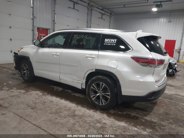 Toyota Highlander Xle V6 2016 5TDJKRFH3GS290662 Image 3
