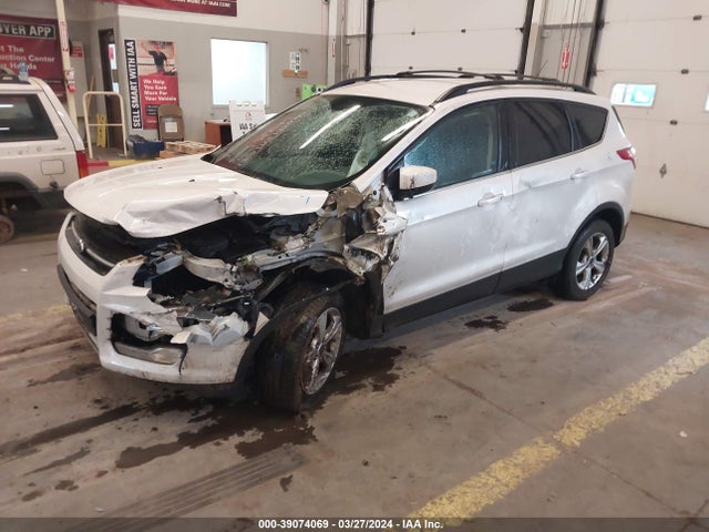 Ford ESCAPE SE 2016 1FMCU9GX2GUA68646 Image 2