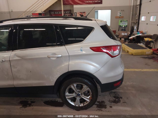 Ford ESCAPE SE 2016 1FMCU9GX2GUA68646 Image 6