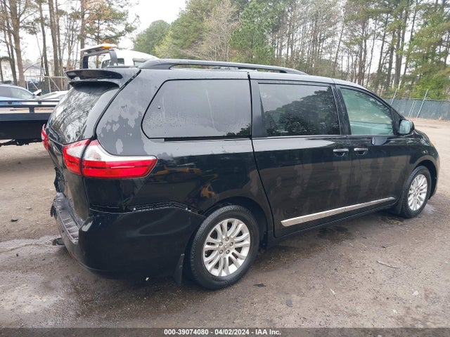 Toyota Sienna Xle 8 Passenger 2015 5TDYK3DC2FS646584 Image 4