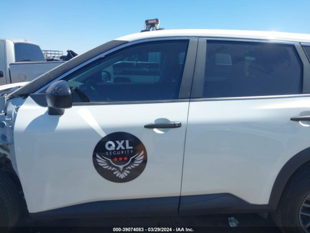 5N1BT3AA7PC930037 Nissan Rogue S Fwd