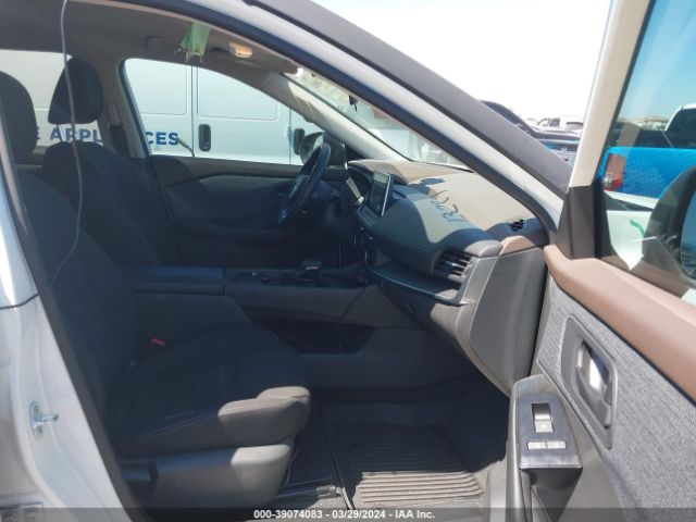 5N1BT3AA7PC930037 Nissan Rogue S Fwd