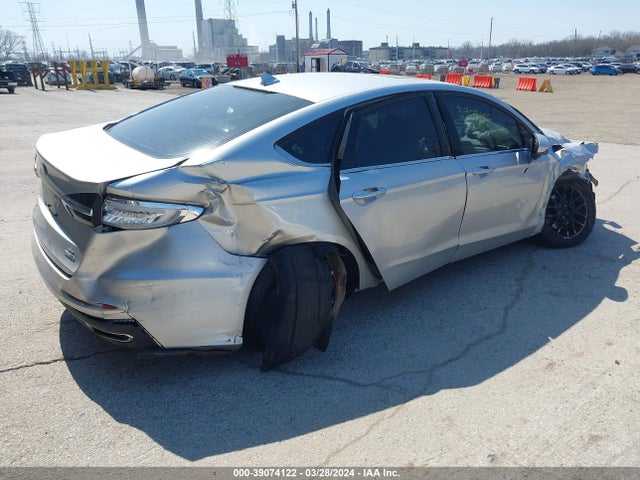 Ford FUSION SE 2019 3FA6P0T95KR265070 Image 17