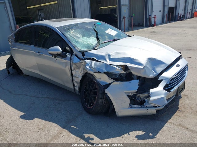 Ford FUSION SE 2019 3FA6P0T95KR265070 Image 6