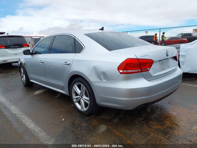 1VWBS7A36EC061585 Volkswagen Passat 1.8t Se