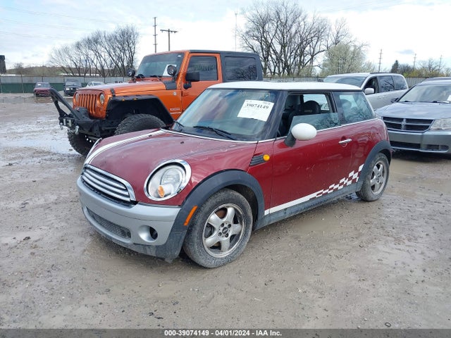 2007 MINI COOPER WMWMF335X7TU61852 Photo 1