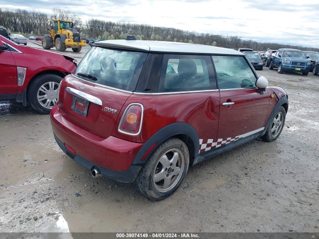 2007 MINI COOPER WMWMF335X7TU61852 Photo 3
