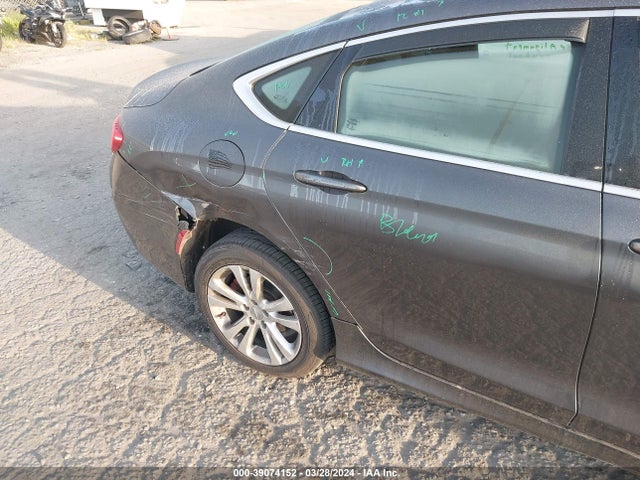 Chrysler 200 Limited 2015 1C3CCCAB8FN708521 Image 6