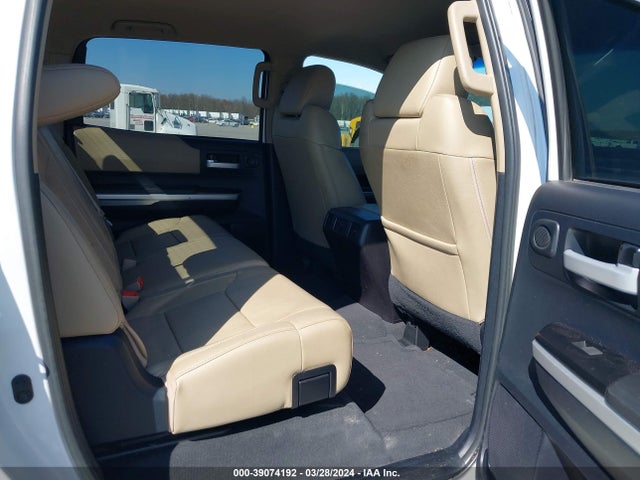 5TFHW5F10FX428679 Toyota Tundra Limited 5.7l V8