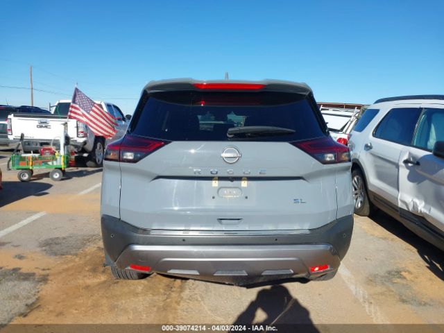 5N1BT3CA8NC709105 Nissan Rogue Sl Fwd