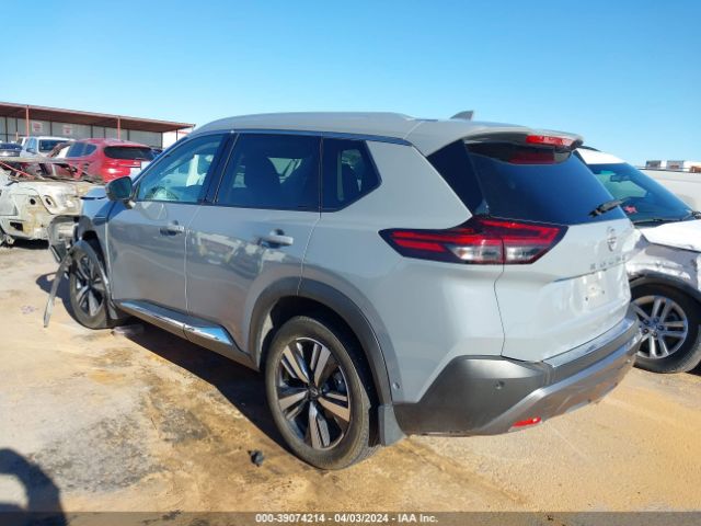 5N1BT3CA8NC709105 Nissan Rogue Sl Fwd