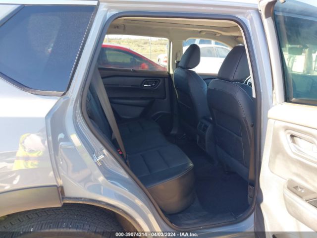 5N1BT3CA8NC709105 Nissan Rogue Sl Fwd