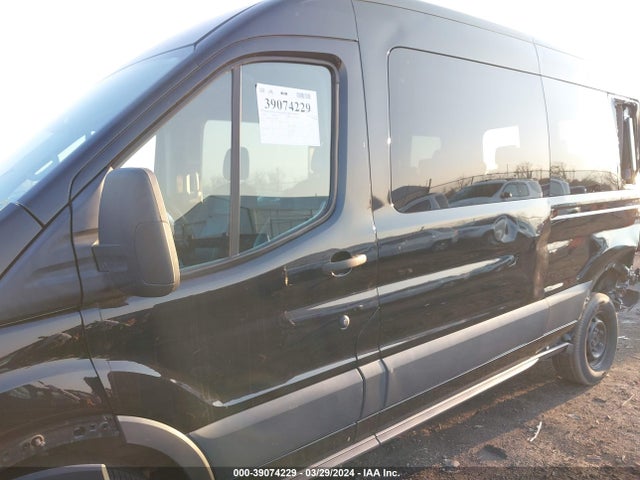 Ford Transit-350 Xlt 2018 1FBZX2CG2JKB34462 Image 14