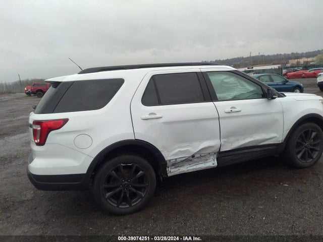 Ford EXPLORER XLT 2019 1FM5K8D86KGA35856 Image 6