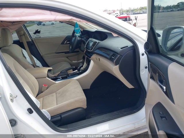 Honda ACCORD EX 2016 1HGCR2F75GA049865 Image 5