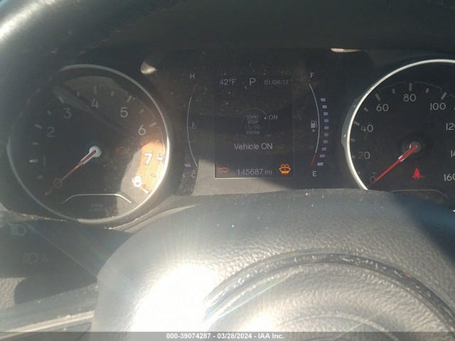 3C4NJDBB8JT418528 Jeep Compass Latitude 4x4