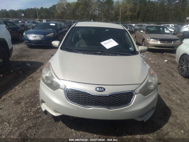 KIA FORTE LX 2015 KNAFK4A66F5258191 Image 13