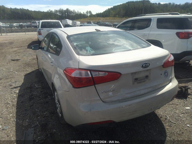 KIA FORTE LX 2015 KNAFK4A66F5258191 Image 16