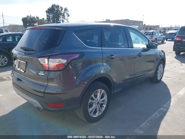 Продажа на аукционе авто 2017 Ford Escape Se, vin: 1FMCU0GD3HUC80054, номер лота: 39074324