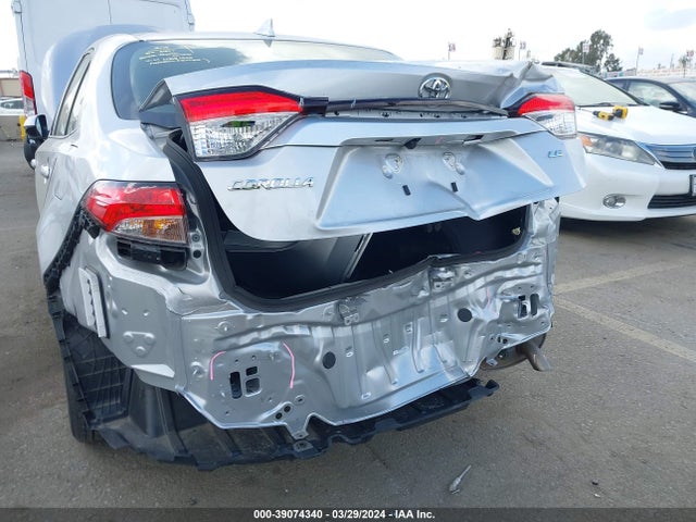 Toyota COROLLA LE 2022 JTDEPMAE5N3031933 Image 6