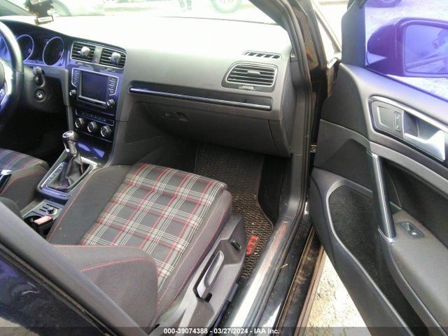 3VW5T7AU0GM064793 Volkswagen Golf Gti S 4-door