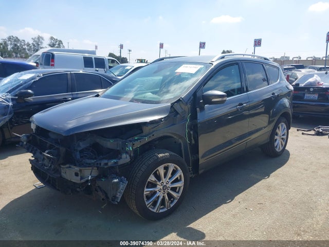 Ford Escape Titanium 2017 1FMCU9JD0HUB77994 Image 2