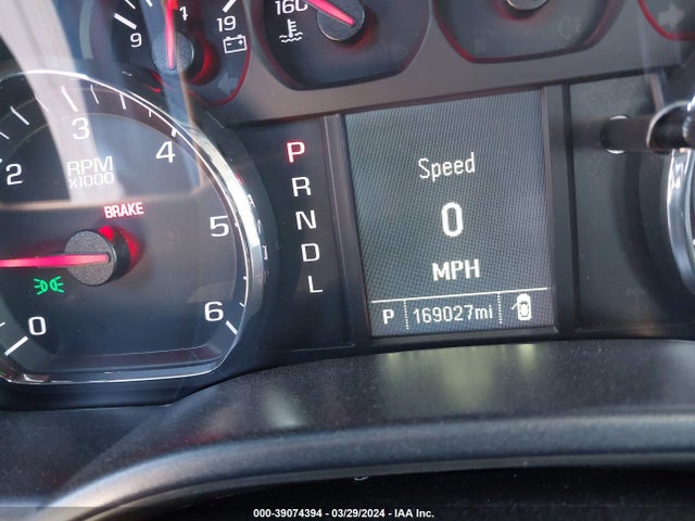 Chevrolet Silverado 1500 Wt 2018 1GCRCNEC5JZ101823 Image 15