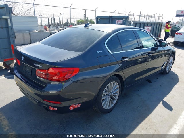 BMW 530e Iperformance 2018 WBAJA9C53JB032716 Image 4