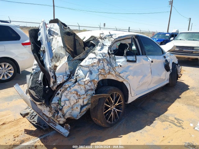 Toyota CAMRY SE 2024 4T1G11AK4RU856355 Image 4
