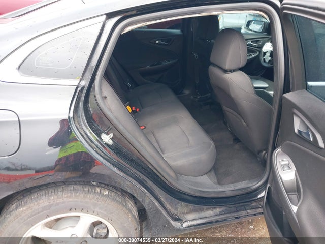 Chevrolet Malibu 1ls 2018 1G1ZB5ST8JF169888 Image 8