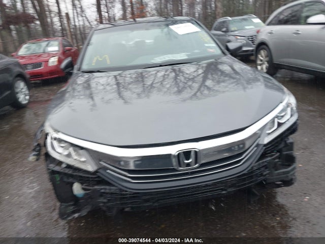 Honda ACCORD LX 2017 1HGCR2F35HA304660 Image 13
