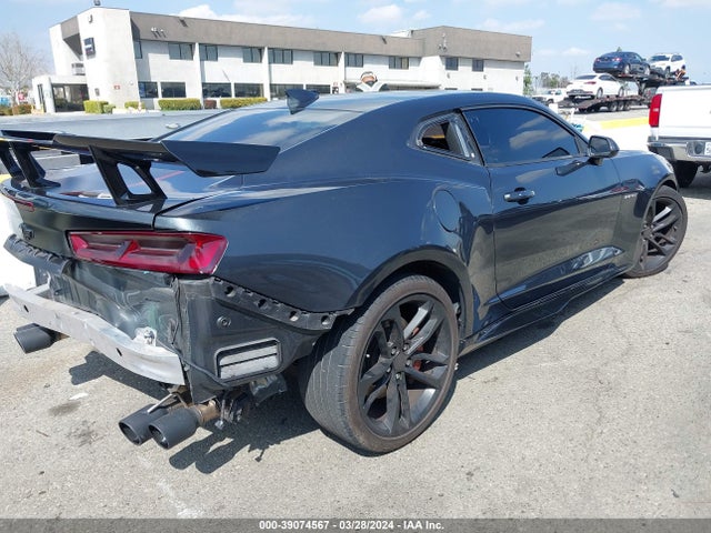 Chevrolet CAMARO 2SS 2017 1G1FH1R79H0182682 Image 4