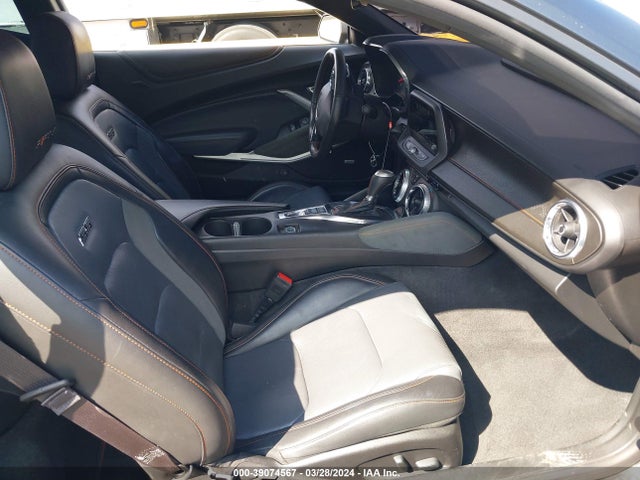 Chevrolet CAMARO 2SS 2017 1G1FH1R79H0182682 Image 5